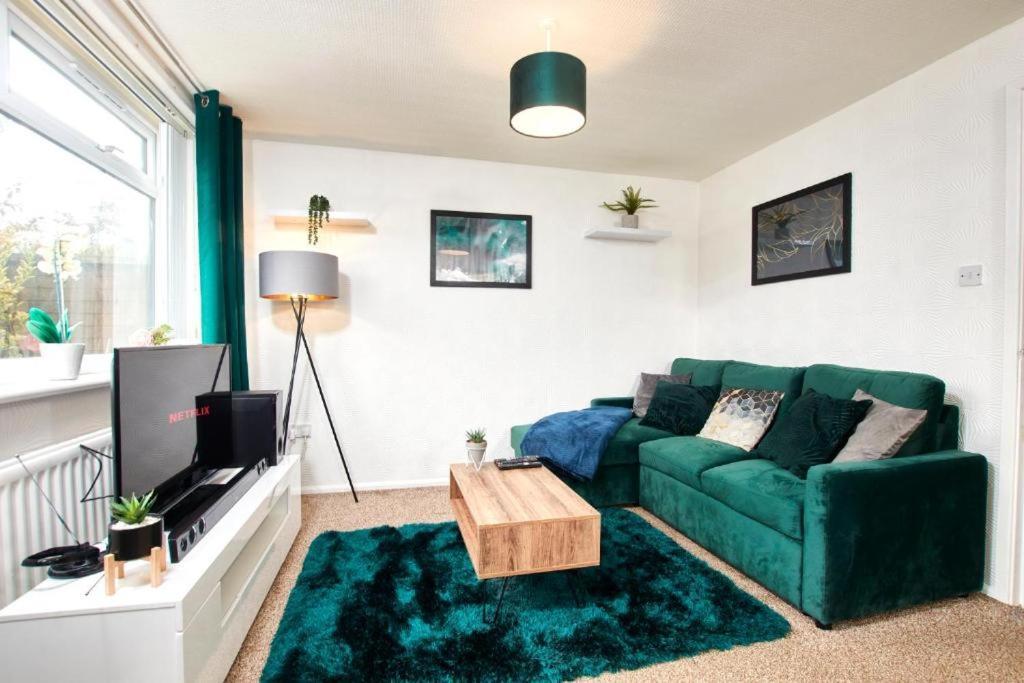 The Emerald House Of Manchester - Garden - Parking Luaran gambar
